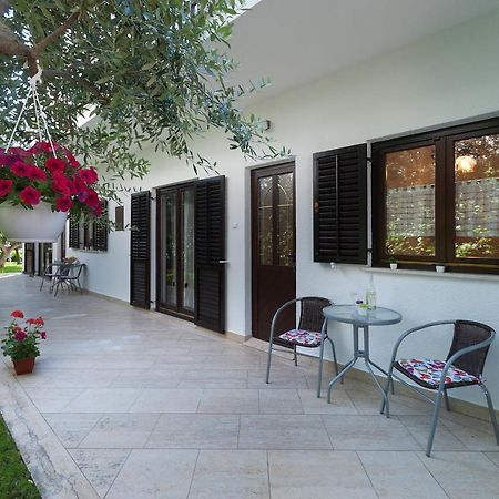 Weis Apartments Rovinj Bilik gambar