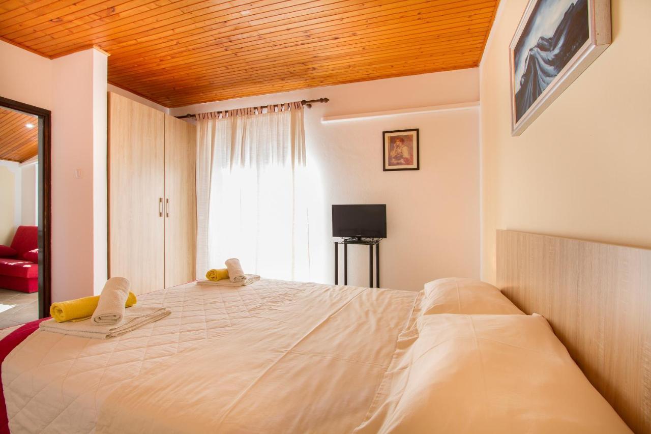 Weis Apartments Rovinj Luaran gambar