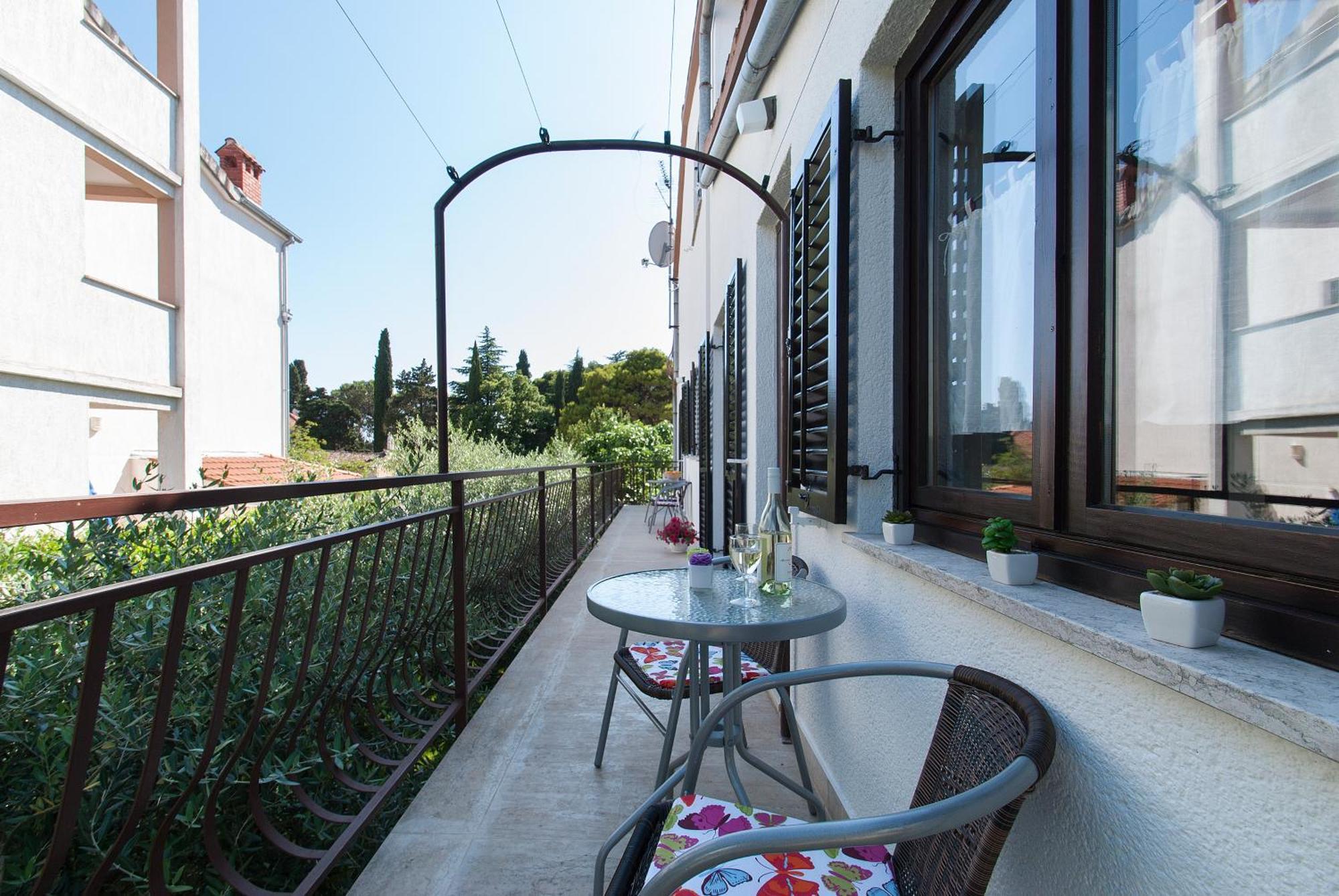 Weis Apartments Rovinj Bilik gambar