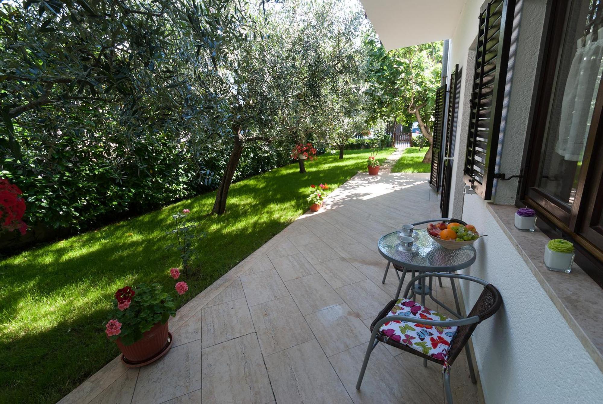 Weis Apartments Rovinj Bilik gambar